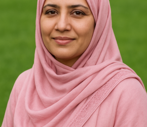 Portrait of Ms. Hira Arif, an experienced English teacher with 16 years of teaching expertise. She is dedicated to guiding students in mastering English language and communication skills.